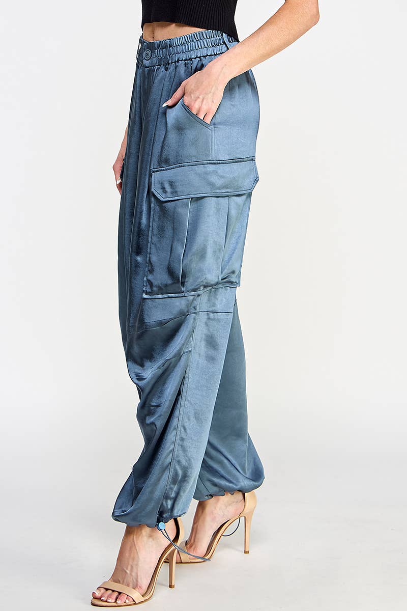 SILKY BANDED WAIST WIDE LEG CARGO PANTS