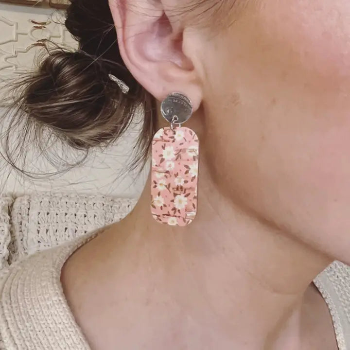 Blush Daisy Leather Drops