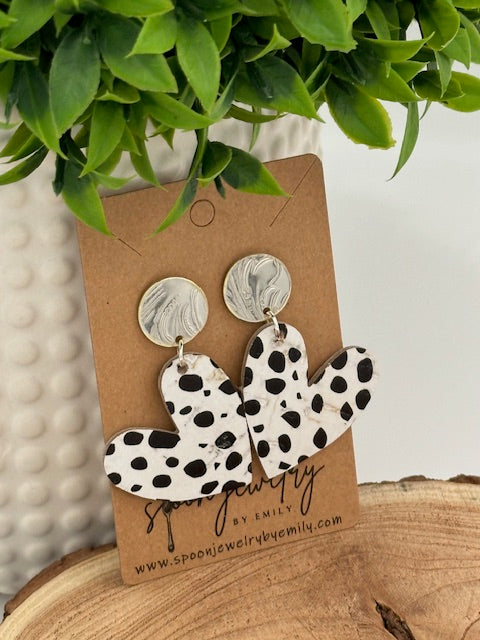 Vintage Tray Stud Leather Heart Earring
