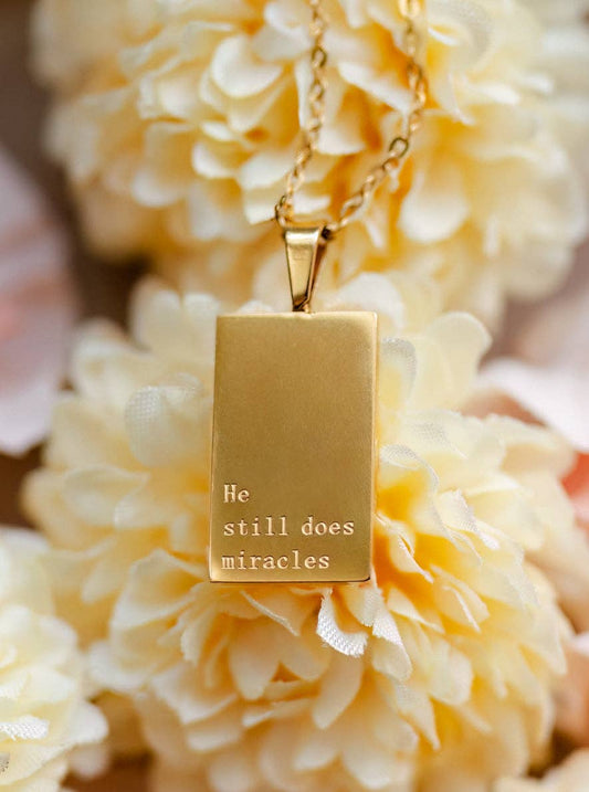 Necklace: He still does miracles (18 kt Gold)