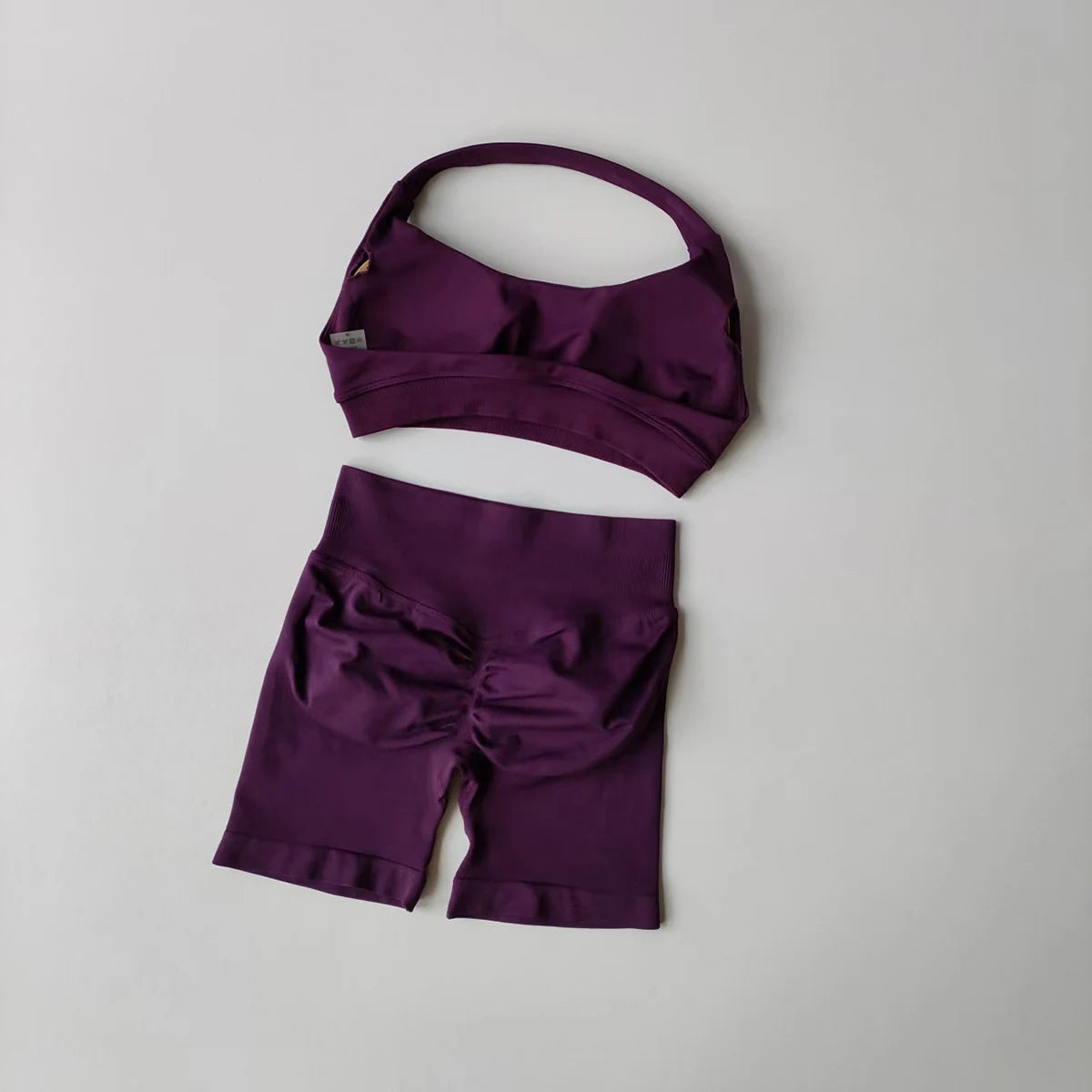 2 Pieces Yoga Suit for Women Seamless Fitness Gym Clothes Halter Sports Bra Matching Impact Shorts Workout Sets Gym Set Outfit